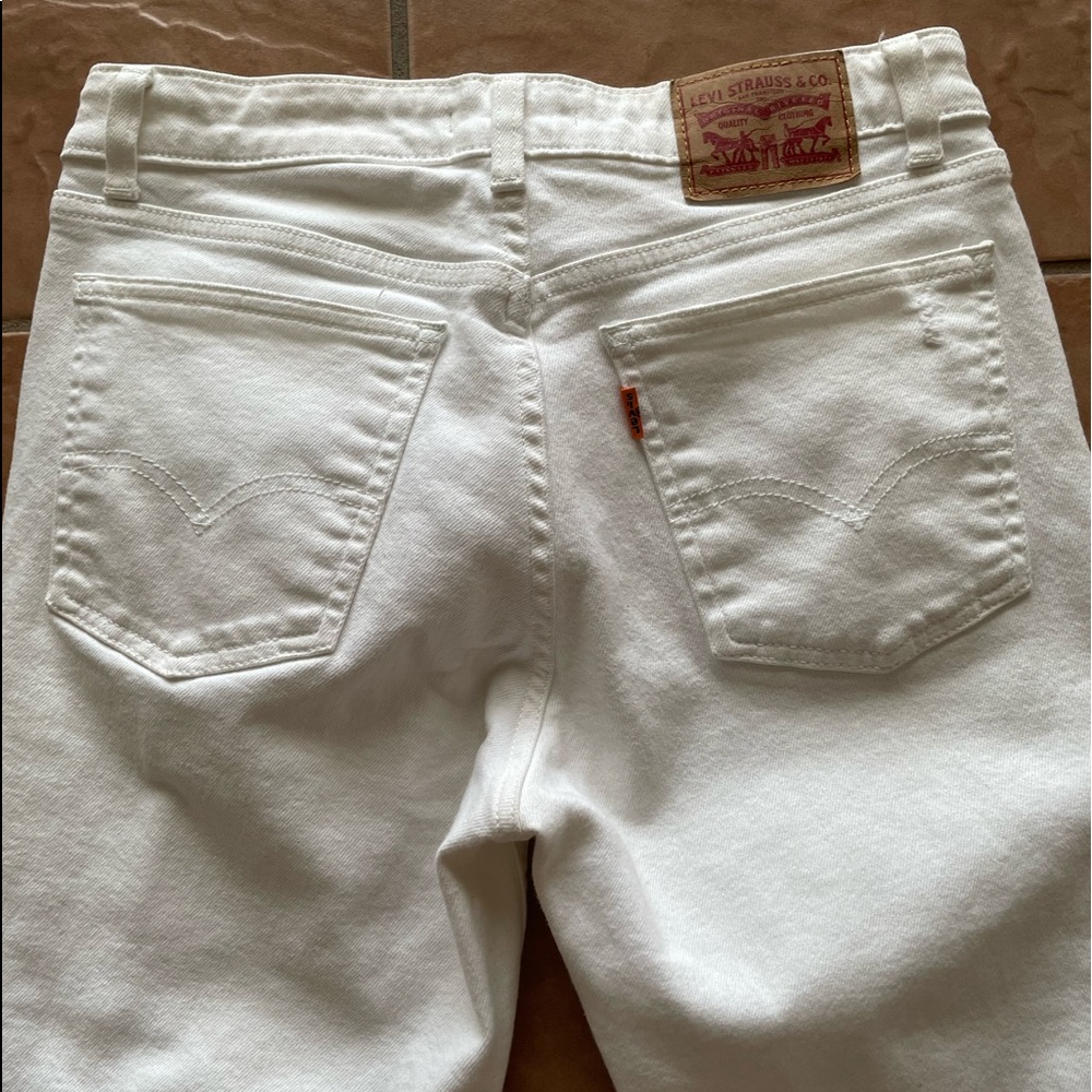 White Levi’s 721 Vintage High Rise Skinny Jeans - Picture 7 of 11
